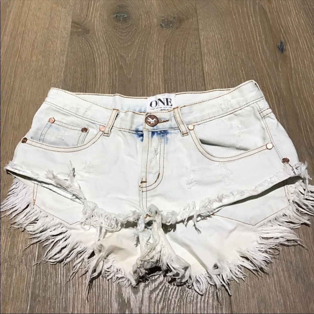 One Teaspoon white shorts